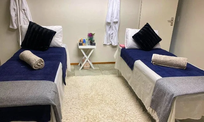2-Hour Deluxe Pamper Package for 2 incl Mocktail
