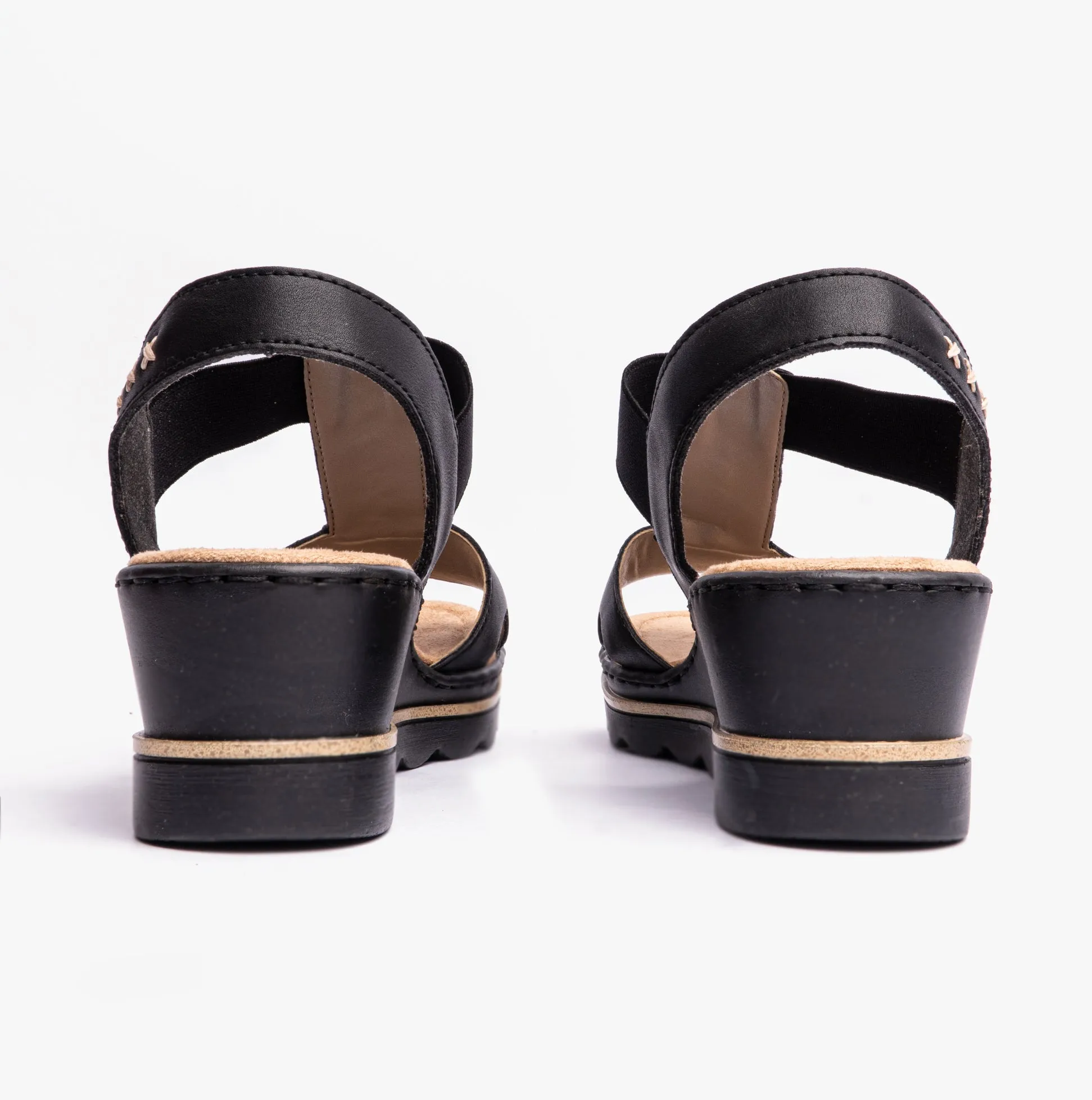 67498-00 Womens Sandals Black