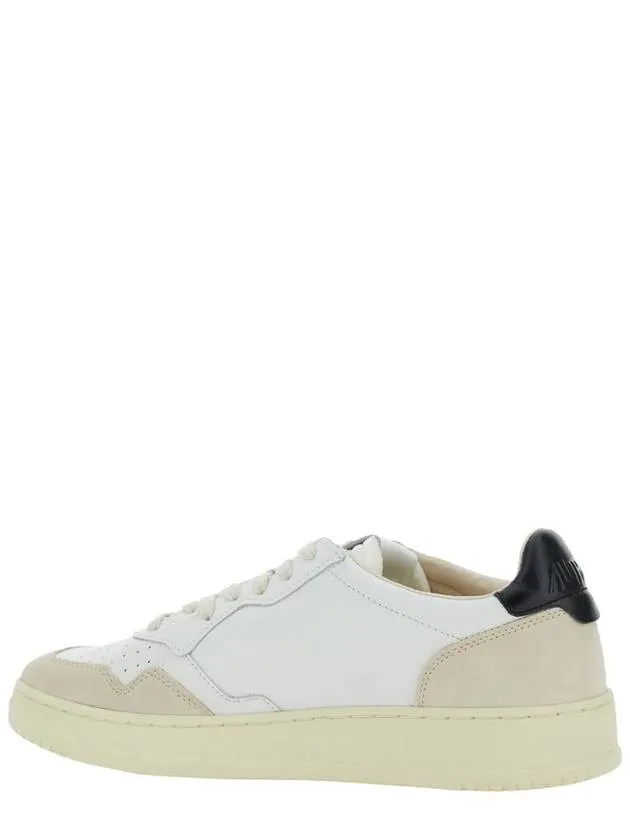 'Medalist' White Low Top Sneakers With Beige Suede Details In Leather Man